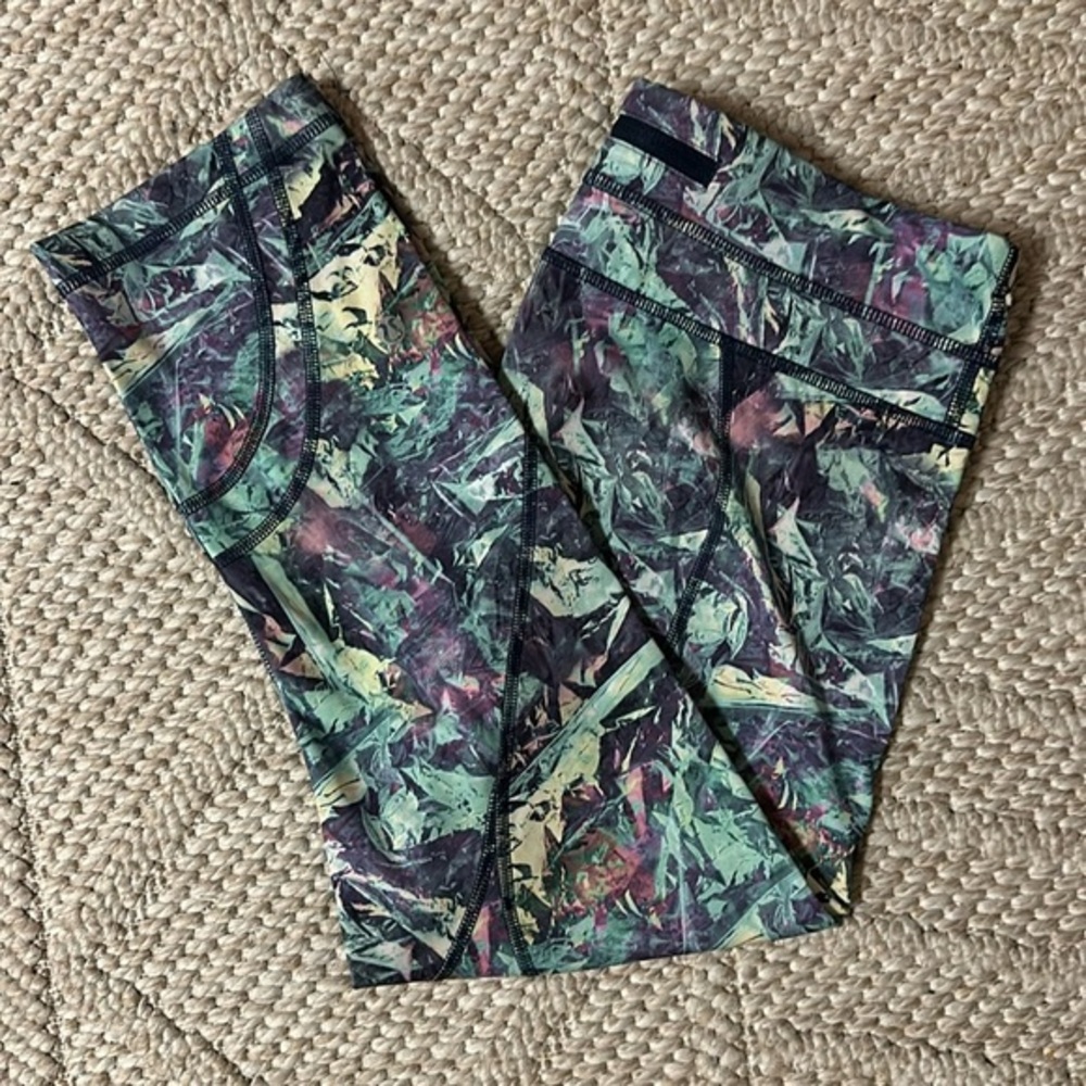 Lululemon tights